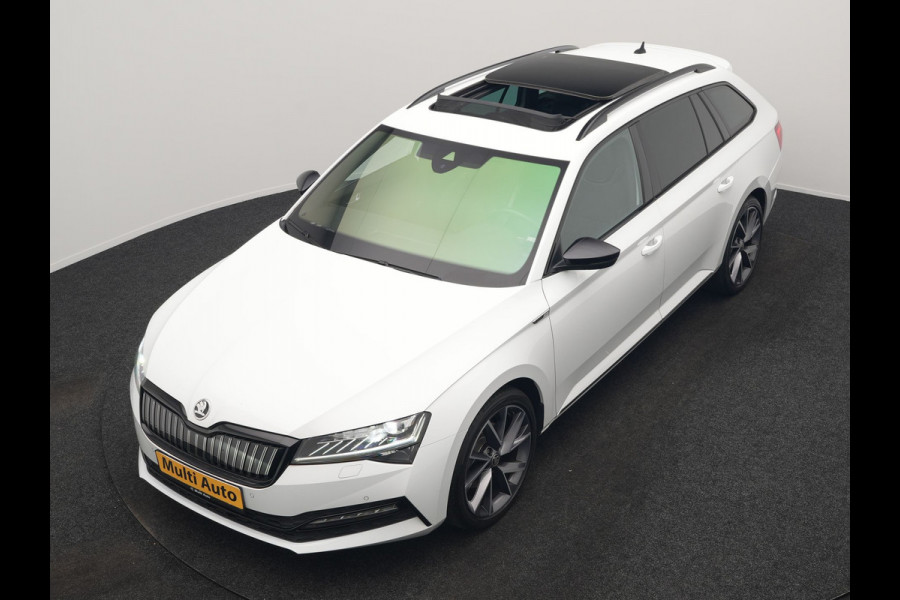 Škoda Superb Combi 1.4 TSI iV Sportline Business PHEV 218pk Dealer O.H. | Panodak | Adaptive Cruise | Camera | Canton Audio | Alcantara Sportstoelen Memory & Verwarmd | Sfeerverlichting | Keyless | Crystal LED | Apple Carplay | Stuur Verwarmd | Plug In Hybrid |