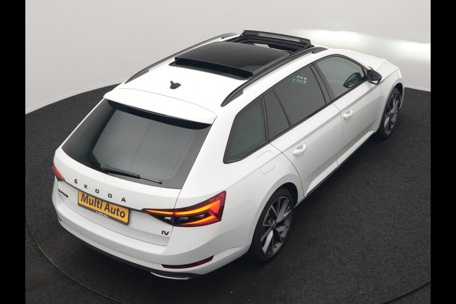 Škoda Superb Combi 1.4 TSI iV Sportline Business PHEV 218pk Dealer O.H. | Panodak | Adaptive Cruise | Camera | Canton Audio | Alcantara Sportstoelen Memory & Verwarmd | Sfeerverlichting | Keyless | Crystal LED | Apple Carplay | Stuur Verwarmd | Plug In Hybrid |