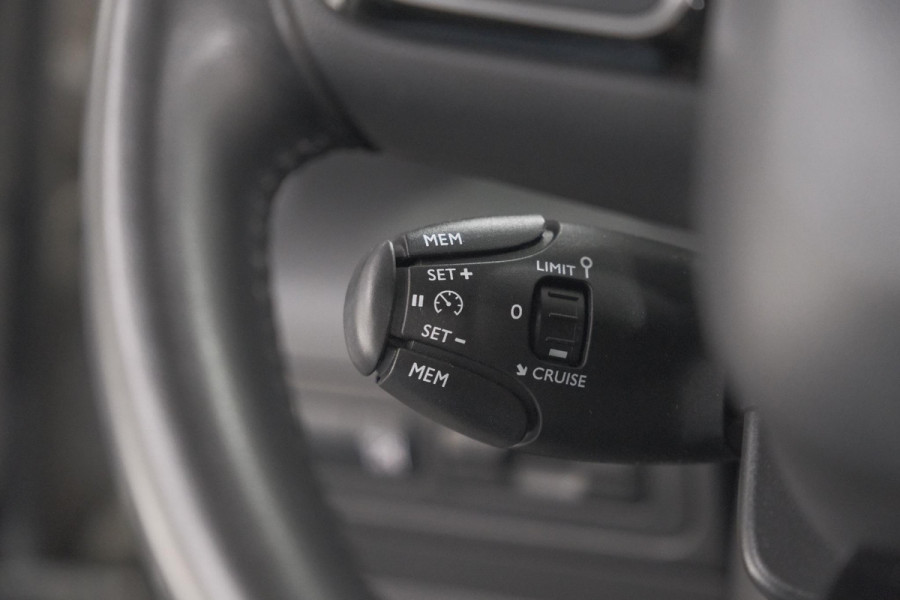 Citroën C3 Aircross PureTech 110 S&S Shine | Panoramadak | Apple Carplay | Climate Control | Parkeersensoren