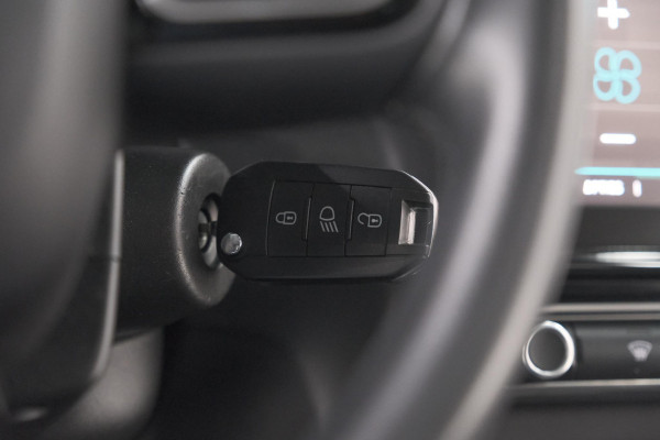 Citroën C3 Aircross PureTech 110 S&S Shine | Panoramadak | Apple Carplay | Climate Control | Parkeersensoren