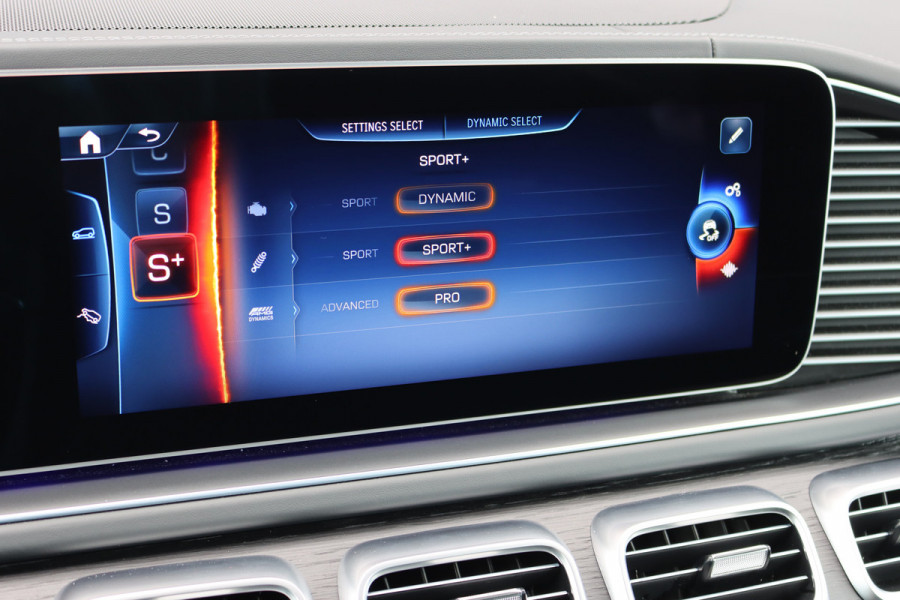 Mercedes-Benz GLE AMG 53 Hybrid 4MATIC+ Premium | Luchtvering | Distronic | Comfortpakket Achter+ | Trekhaak | Burmester | Vlakkenverwarming | Keyless Go | Augmented Reality | Surround Camera | Nappa Leder |