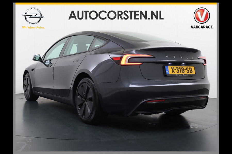 Tesla Model 3 RWD Highland NIEUW MODEL LFP SOH 94% Warmtepomp Entertainment Display Achter FSD 4 Computer AMD Ryzen™ Stoel+Achterbank+Stuurver Lmv Led Elek.Achterklep Draadloos Laden Wifi Dodehoek detector Keyless Fabrieksgarantie tot 17-1-2028/80.000km! Garantie op Accu en Motor tot 17-1-2032/160.000km