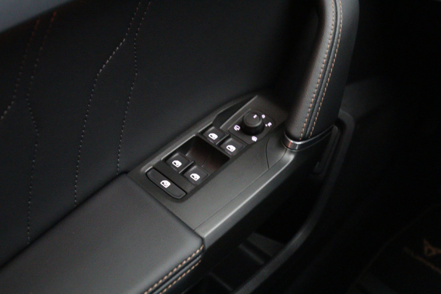 CUPRA Formentor 1.4 e-Hybrid VZ 245 PK Performance PHEV, Trekhaak, Keyless, 360 Camera, Memory, Winterpakket