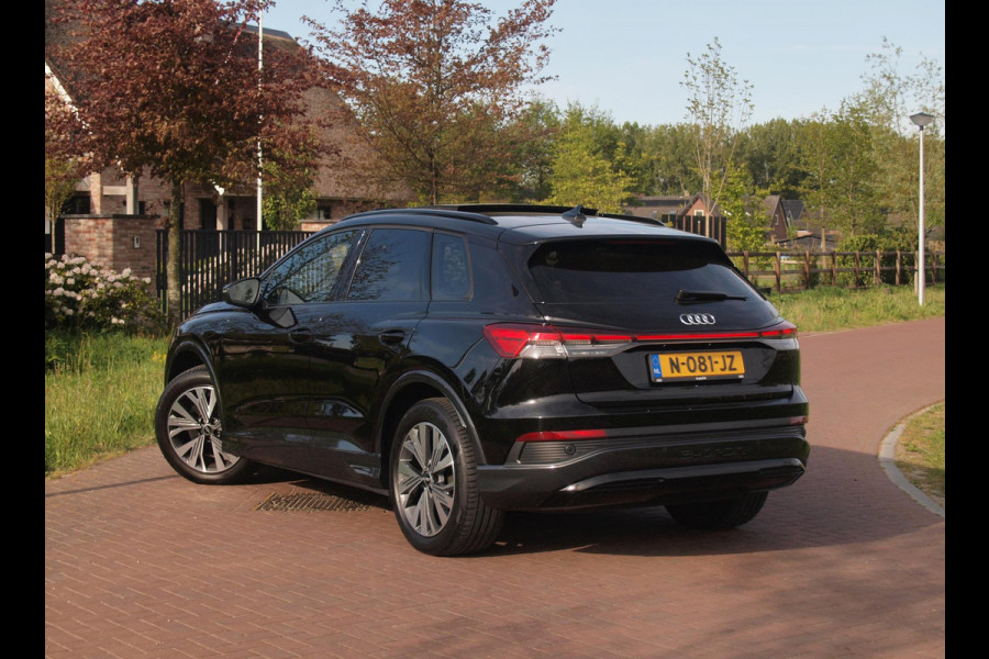 Audi Q4 e-tron 40 Launch edition Advanced Plus 77 kWh | SOH 92% | Panoramadak | Sonos | Camera | Black optic pakket | NL-Auto |