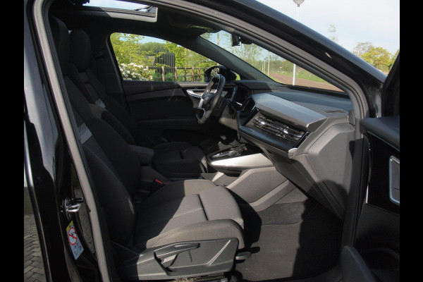 Audi Q4 e-tron 40 Launch edition Advanced Plus 77 kWh | SOH 92% | Panoramadak | Sonos | Camera | Black optic pakket | NL-Auto |