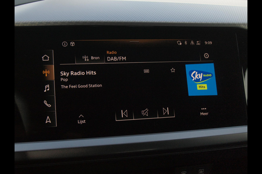 Audi Q4 e-tron 40 Launch edition Advanced Plus 77 kWh | SOH 92% | Panoramadak | Sonos | Camera | Black optic pakket | NL-Auto |