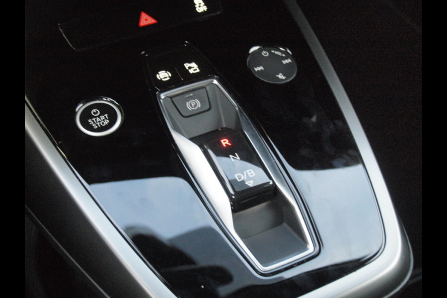 Audi Q4 e-tron 40 Launch edition Advanced Plus 77 kWh | SOH 92% | Panoramadak | Sonos | Camera | Black optic pakket | NL-Auto |
