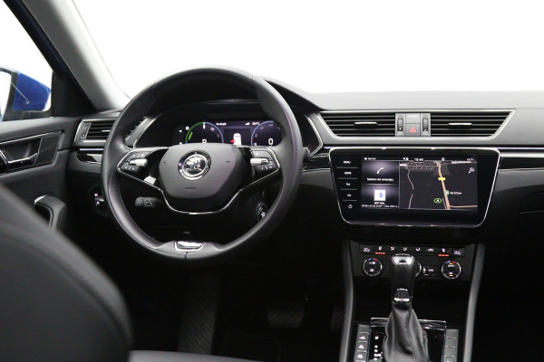 Škoda Superb Combi 1.4 TSI iV 218 PK Laurent & Klement PHEV, Trekhaak, Panoramadak, Canton-Sound, Adap. Cruise Control, Memory