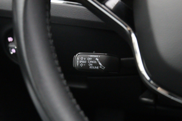 Škoda Superb Combi 1.4 TSI iV 218 PK Laurent & Klement PHEV, Trekhaak, Panoramadak, Canton-Sound, Adap. Cruise Control, Memory