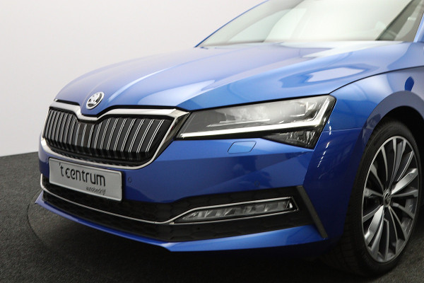 Škoda Superb Combi 1.4 TSI iV 218 PK Laurent & Klement PHEV, Trekhaak, Panoramadak, Canton-Sound, Adap. Cruise Control, Memory