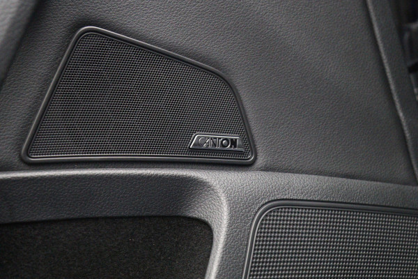 Škoda Superb Combi 1.4 TSI iV 218 PK Laurent & Klement PHEV, Trekhaak, Panoramadak, Canton-Sound, Adap. Cruise Control, Memory