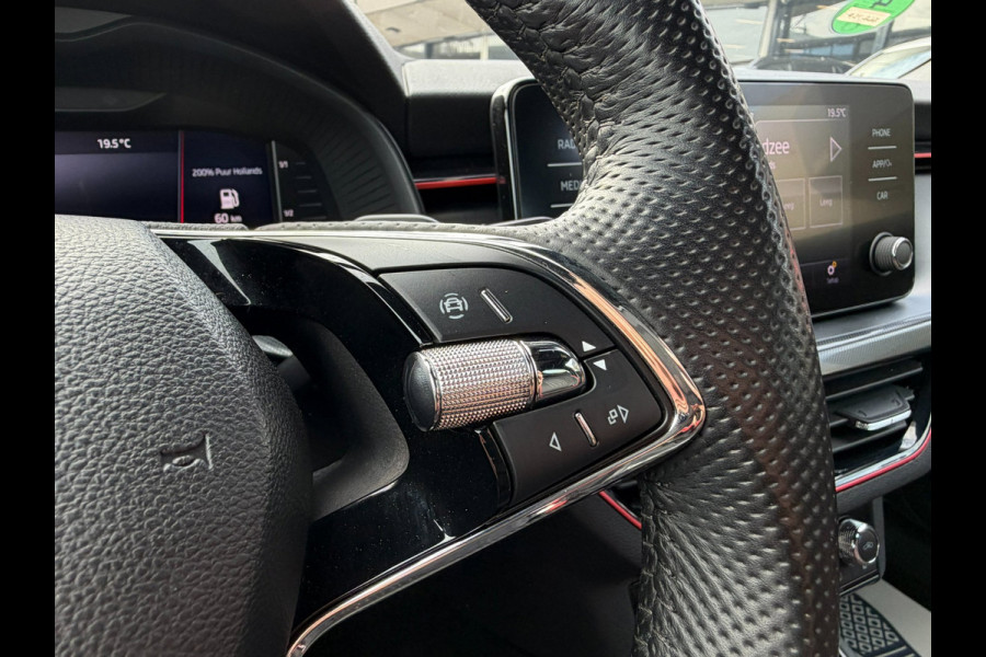 Škoda Kamiq 1.0 TSI Monte Carlo ACC l DSG l PANO l CARPLAY