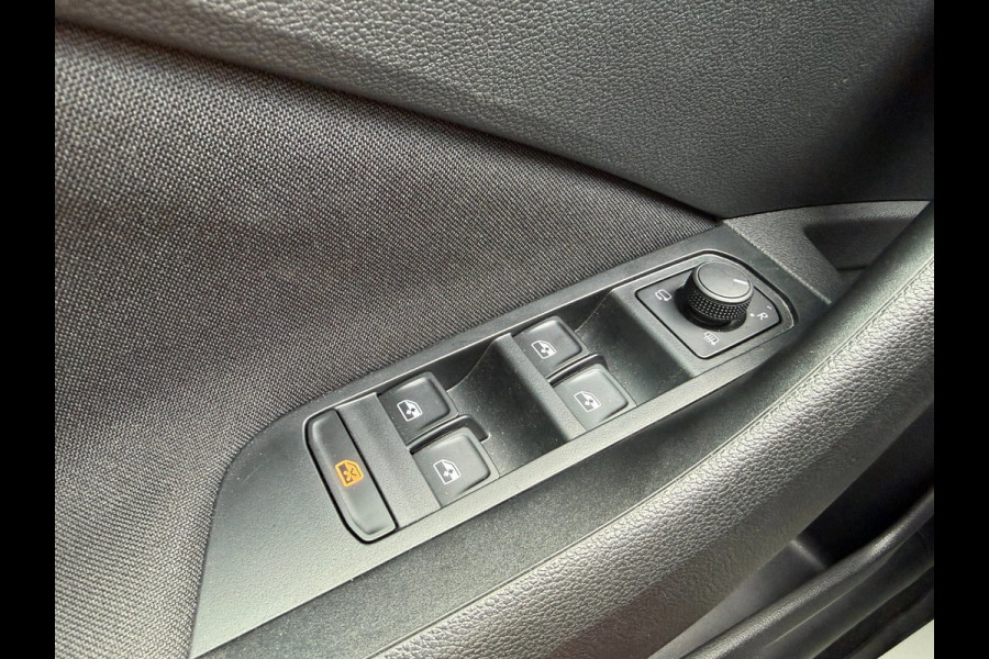 Škoda Kamiq 1.0 TSI Monte Carlo ACC l DSG l PANO l CARPLAY