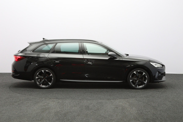 CUPRA Leon Sportstourer 1.4 e-Hybrid 204 PK Business PHEV, Camera, Winterpakket, Adap. Cruise Control