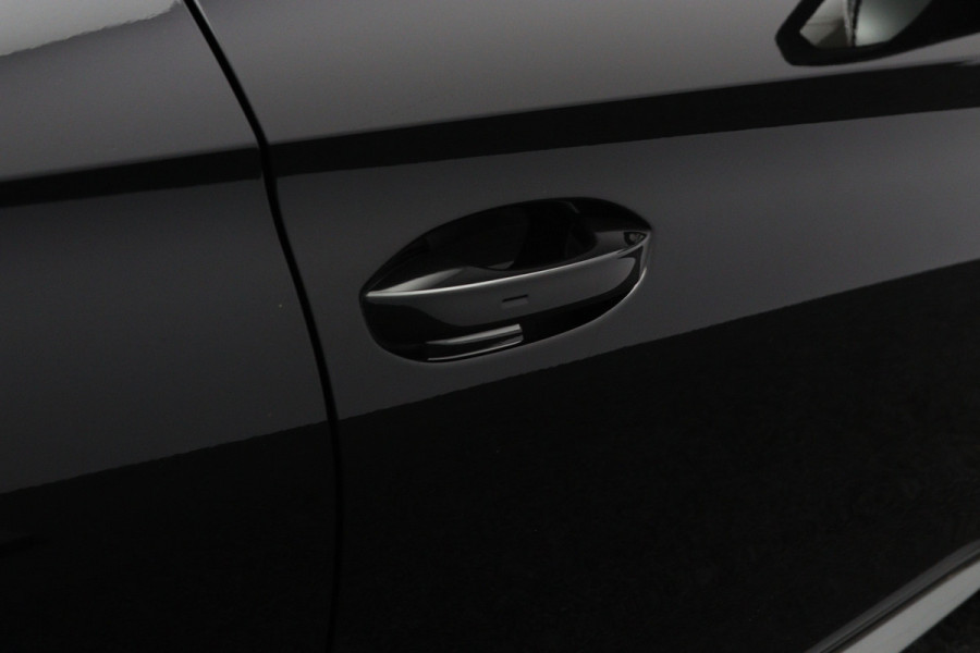 CUPRA Leon Sportstourer 1.4 e-Hybrid 204 PK Business PHEV, Camera, Winterpakket, Adap. Cruise Control