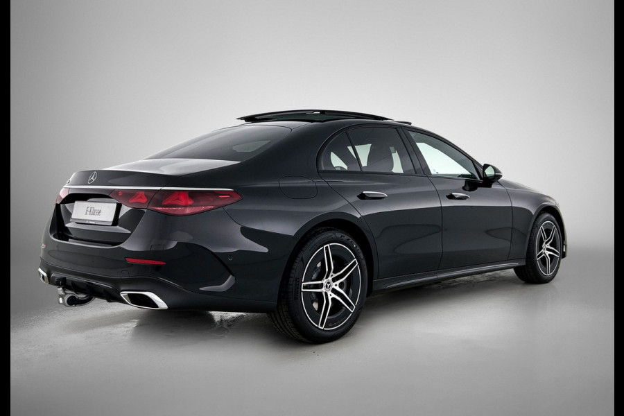 Mercedes-Benz E-Klasse 300 e Business Solution AMG | Comfortpakket Plus | Winterpakket | Nightpakket | Parkeerpakket | Trekhaak | Panoramaschuifdak | 360° camera | Warmtewerend, donkergetint glas | 19-inch vijfspaak AMG velgen |