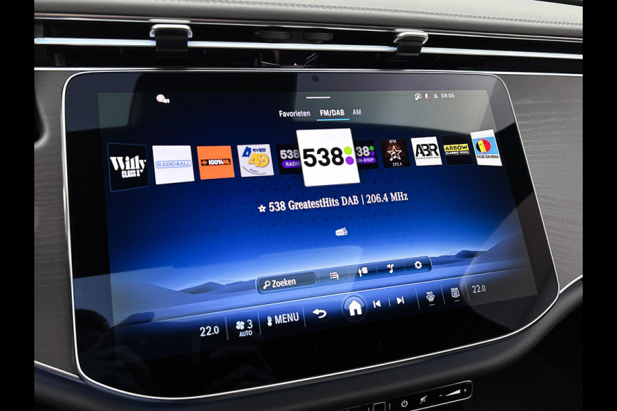 Mercedes-Benz E-Klasse 300 e Business Solution AMG | Comfortpakket Plus | Winterpakket | Nightpakket | Parkeerpakket | Trekhaak | Panoramaschuifdak | 360° camera | Warmtewerend, donkergetint glas | 19-inch vijfspaak AMG velgen |