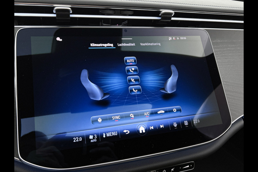 Mercedes-Benz E-Klasse 300 e Business Solution AMG | Comfortpakket Plus | Winterpakket | Nightpakket | Parkeerpakket | Trekhaak | Panoramaschuifdak | 360° camera | Warmtewerend, donkergetint glas | 19-inch vijfspaak AMG velgen |