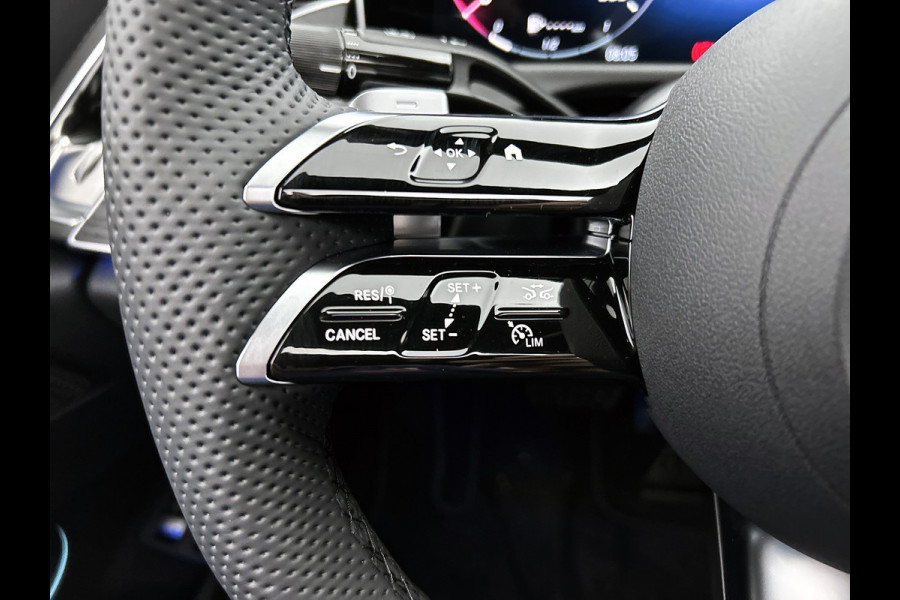 Mercedes-Benz E-Klasse 300 e Business Solution AMG | Comfortpakket Plus | Winterpakket | Nightpakket | Parkeerpakket | Trekhaak | Panoramaschuifdak | 360° camera | Warmtewerend, donkergetint glas | 19-inch vijfspaak AMG velgen |