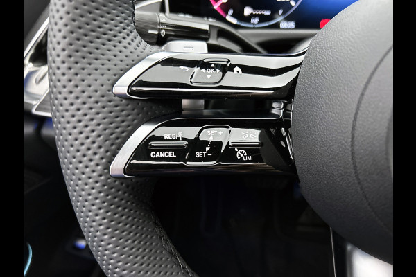 Mercedes-Benz E-Klasse 300 e Business Solution AMG | Comfortpakket Plus | Winterpakket | Nightpakket | Parkeerpakket | Trekhaak | Panoramaschuifdak | 360° camera | Warmtewerend, donkergetint glas | 19-inch vijfspaak AMG velgen |