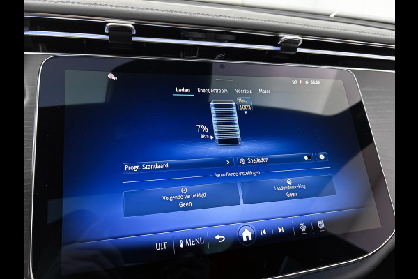 Mercedes-Benz E-Klasse 300 e Business Solution AMG | Comfortpakket Plus | Winterpakket | Nightpakket | Parkeerpakket | Trekhaak | Panoramaschuifdak | 360° camera | Warmtewerend, donkergetint glas | 19-inch vijfspaak AMG velgen |