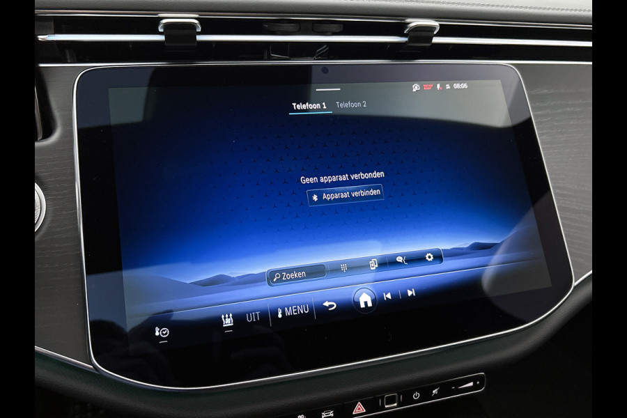 Mercedes-Benz E-Klasse 300 e Business Solution AMG | Comfortpakket Plus | Winterpakket | Nightpakket | Parkeerpakket | Trekhaak | Panoramaschuifdak | 360° camera | Warmtewerend, donkergetint glas | 19-inch vijfspaak AMG velgen |