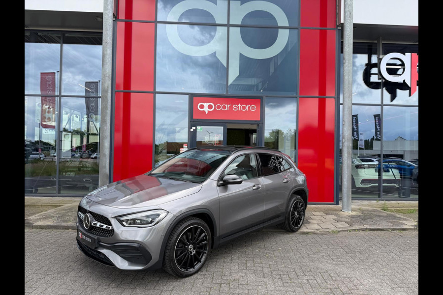 Mercedes-Benz GLA 250 e Business Line AMG/Panorama/Memory Full spec