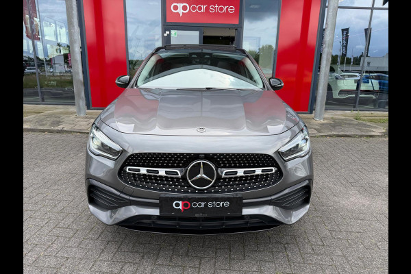 Mercedes-Benz GLA 250 e Business Line AMG/Panorama/Memory Full spec