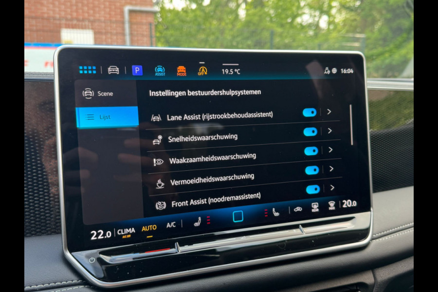 Volkswagen Tiguan 1.5 eTSI DSG LIFE GOAL IQ.LIGHT/360°CAMERA/TREKHAAK/FABRIEKS GARANTIE