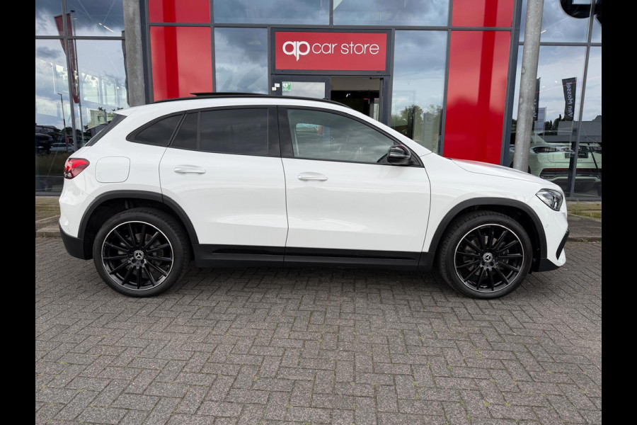 Mercedes-Benz GLA 250 e Hybride AMG Night Pakket Panorama Ambient Light