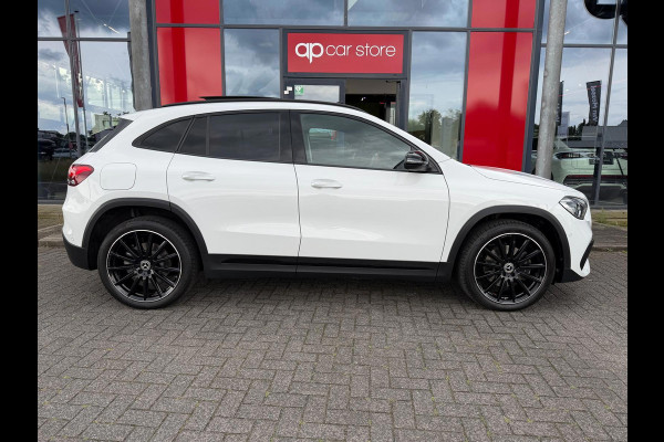 Mercedes-Benz GLA 250 e Hybride AMG Night Pakket Panorama Ambient Light