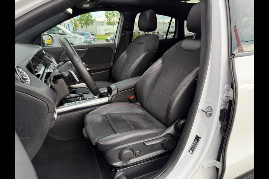 Mercedes-Benz GLA 250 e Hybride AMG Night Pakket Panorama Ambient Light