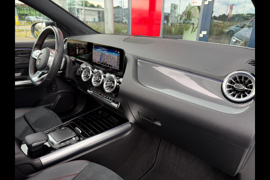 Mercedes-Benz GLA 250 e Hybride AMG Night Pakket Panorama Ambient Light