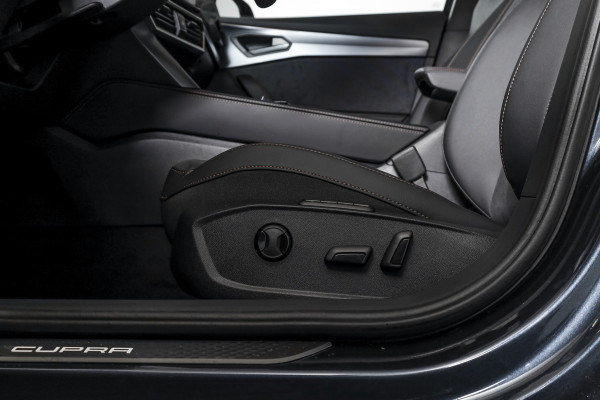CUPRA Formentor 1.5 TSI e-Hybrid 272 PK VZ Performance | S/k-panodak | Adapt. Cruise | Memory | Stoel-+Stuurverw. | 360 Camera | Dig. Cockpit | NAV + App. Connect | ECC | Elek. Klep | LM 19" | 8166