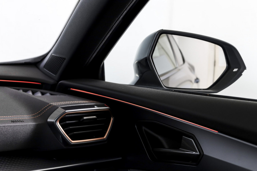 CUPRA Formentor 1.5 TSI e-Hybrid 272 PK VZ Performance | S/k-panodak | Adapt. Cruise | Memory | Stoel-+Stuurverw. | 360 Camera | Dig. Cockpit | NAV + App. Connect | ECC | Elek. Klep | LM 19" | 8166