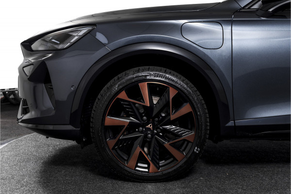 CUPRA Formentor 1.5 TSI e-Hybrid 272 PK VZ Performance | S/k-panodak | Adapt. Cruise | Memory | Stoel-+Stuurverw. | 360 Camera | Dig. Cockpit | NAV + App. Connect | ECC | Elek. Klep | LM 19" | 8166