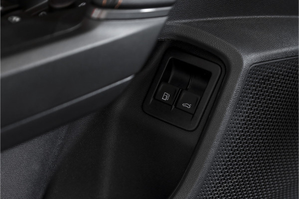 CUPRA Formentor 1.5 TSI e-Hybrid 272 PK VZ Performance | S/k-panodak | Adapt. Cruise | Memory | Stoel-+Stuurverw. | 360 Camera | Dig. Cockpit | NAV + App. Connect | ECC | Elek. Klep | LM 19" | 8166