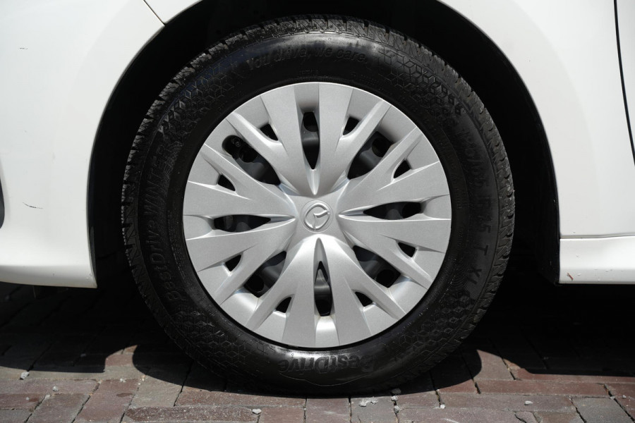 Mazda 2 Hybrid 1.5 Centre-line Cruise Lane Assist Clima Navi
