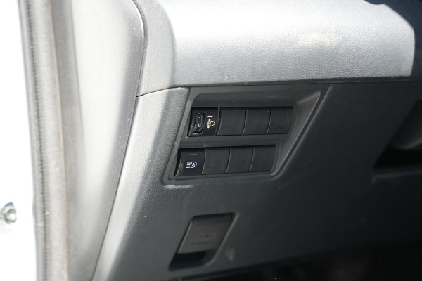 Mazda 2 Hybrid 1.5 Centre-line Cruise Lane Assist Clima Navi