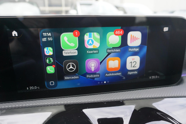 Mercedes-Benz A-Klasse 180 Luxury/Sportstoelen/leer/Sfeerverlichting/ Widescreen/Carplay.