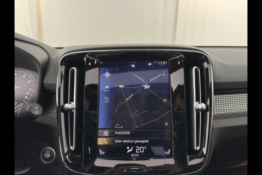 Volvo XC40 1.5 T3 R-Design *PANO | LEATHER-MICROFIBRE | FULL-LED | HARMAN/KARDON | HEATED-SPORTSEATS | DIGI-COCKPIT | NAVI-FULLMAP | ECC | PDC | CRUISE | TOWBAR | 18''ALU*