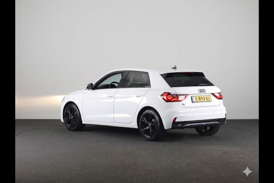 Audi A1 Sportback 30 TFSI Pro Line 110pk | S-line interieur | Climatronic | 17 inch lichtmetalen velgen | Navigatie via App