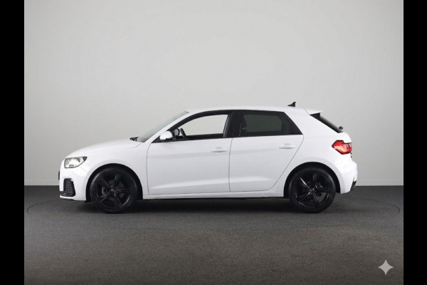 Audi A1 Sportback 30 TFSI Pro Line 110pk | S-line interieur | Climatronic | 17 inch lichtmetalen velgen | Navigatie via App