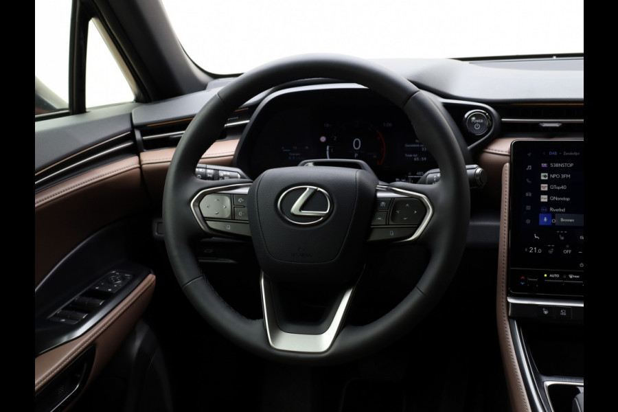 Lexus LBX Elegant 2WD | Advanced Pack | Mark Levinson | 360 Camera