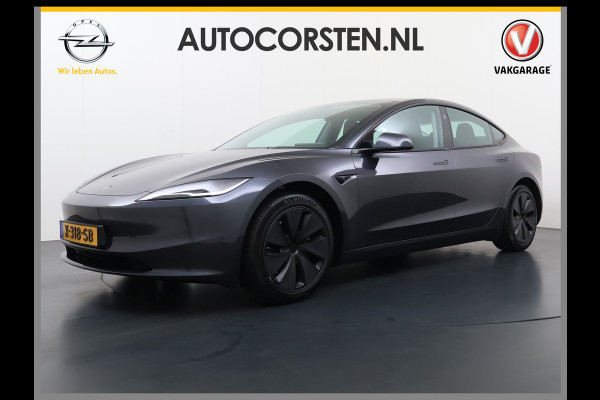 Tesla Model 3 RWD Highland NIEUW MODEL LFP SOH 94% Warmtepomp Entertainment Display Achter FSD 4 Computer AMD Ryzen™ Stoel+Achterbank+Stuurver Lmv Led Elek.Achterklep Draadloos Laden Wifi Dodehoek detector Keyless Fabrieksgarantie tot 17-1-2028/80.000km! Garantie op Accu en Motor tot 17-1-2032/160.000km