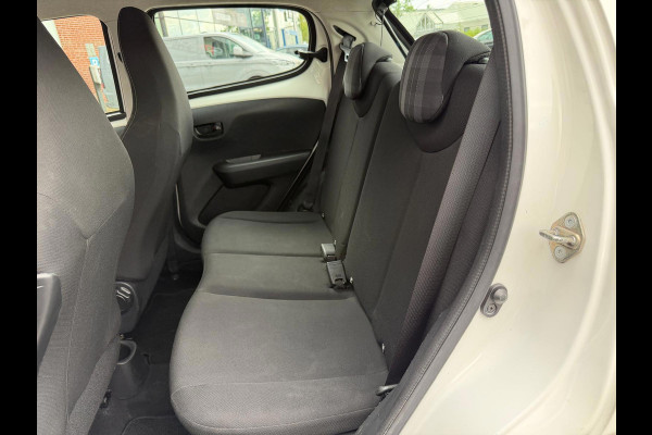 Peugeot 108 1.0 e-VTi Active | LED | Airco | Elektrische ramen | APK | NAP |