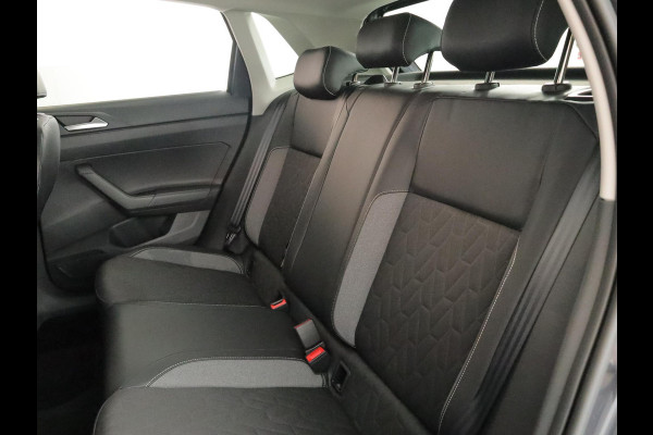 Volkswagen Polo 1.0 TSI Life Edition GOAL 95 pk | Navigatie | Parkeersensoren | Adaptieve cruise control | Stoelverwarming | Autom. airco |