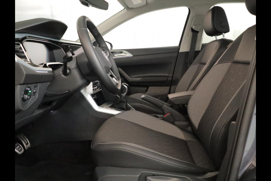 Volkswagen Polo 1.0 TSI Life Edition GOAL 95 pk | Navigatie | Parkeersensoren | Adaptieve cruise control | Stoelverwarming | Autom. airco |