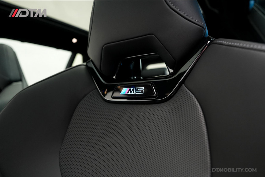 BMW 5 Serie Touring M5 | M-Drivers Pack | Keramisch | Akrapovič | Goodwood Grün Sonderlackierung