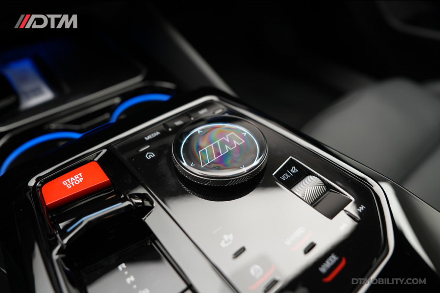 BMW 5 Serie Touring M5 | M-Drivers Pack | Keramisch | Akrapovič | Goodwood Grün Sonderlackierung